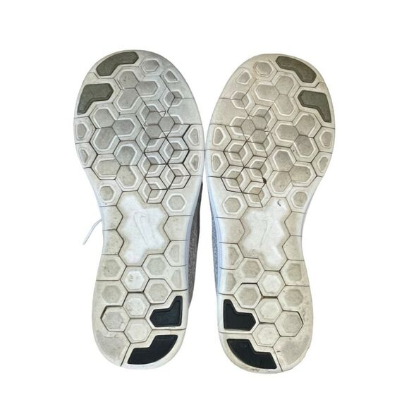 Nike Athletic‎ 'Free RN Distance Runners Sneakers Gray White Shoes Lightweight - Picture 6 of 11